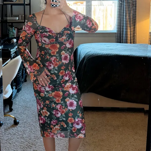 Vici Green Floral Fitted Long Sleeve‎ Midi Dress Size Large - Image 2