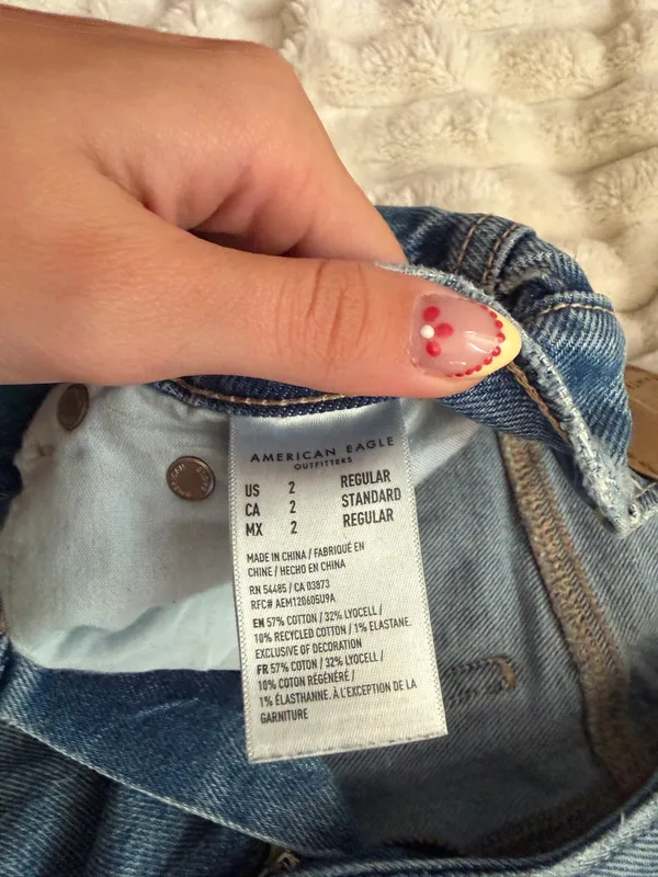 American Eagle regular Leg Jeans - Image 3