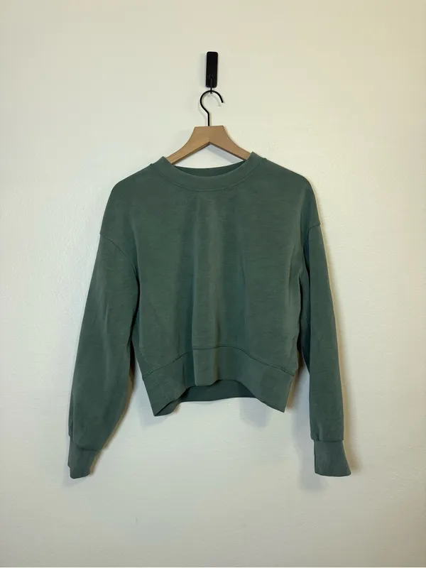 Lululemon Softstreme Perfectly Oversized Cropped Crew Medium Forest - Image 2