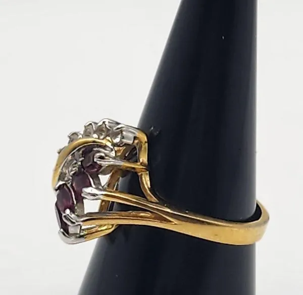 Vintage Contempo Gold Tone Purple & Clear Crystal Cocktail Ring (9) - Image 3