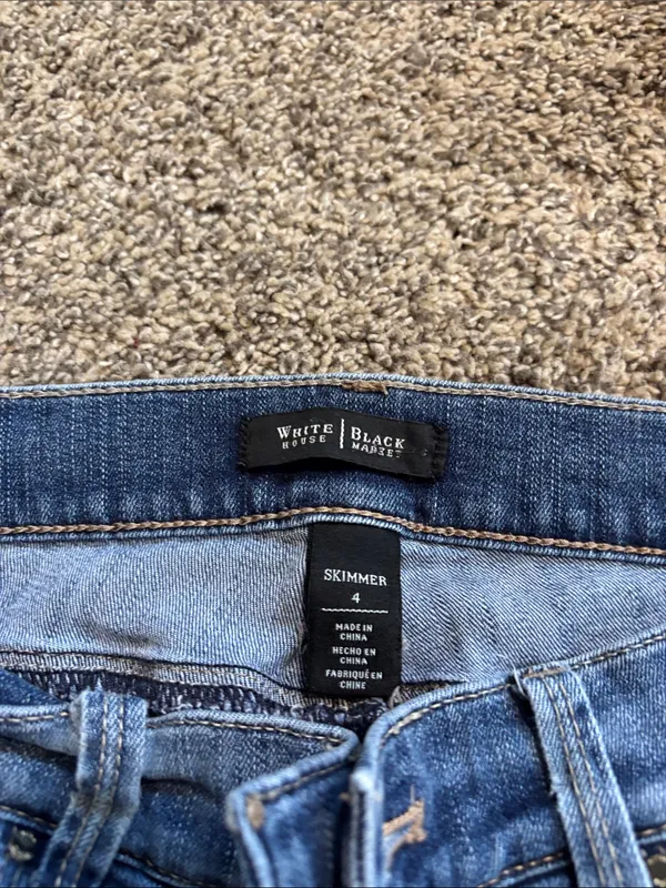 White House Black Market Skimmer Jeans size 4 - Image 3