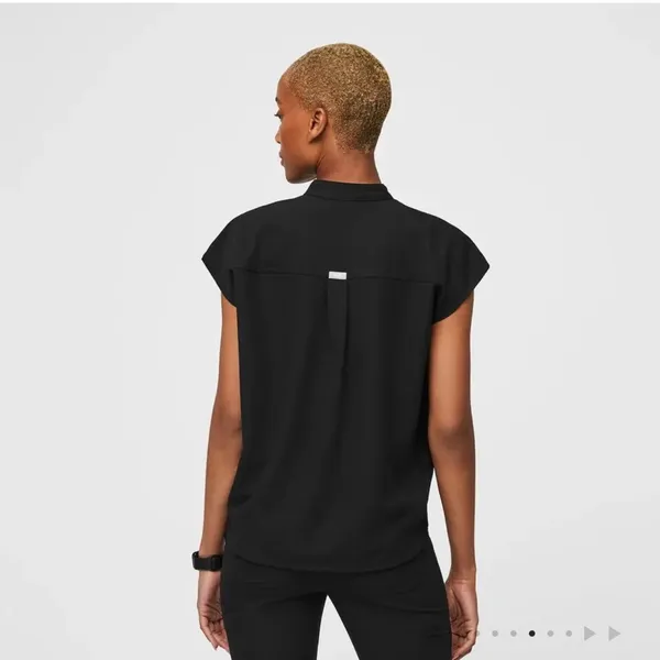 FIGS Technical Collection Black Top - Image 2