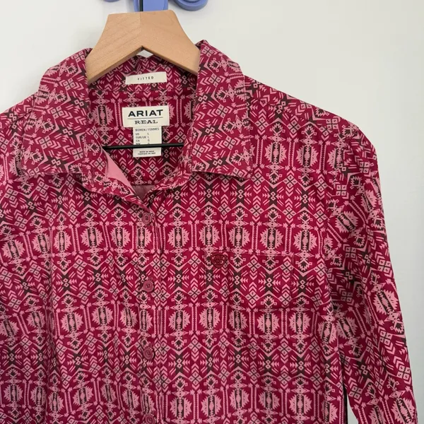 Ariat Women’s Large Alma Fitted Shirt Magenta Pink Western Rodeo Country - Image 3