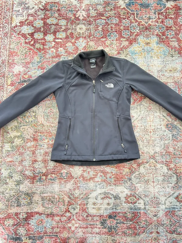 The North Face Jacket Women’s - Image 2