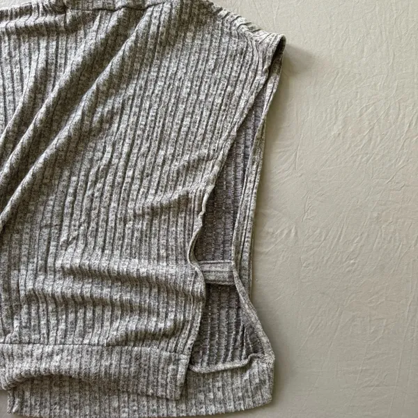 Shein Turtleneck Sleeveless Knit top - Image 8