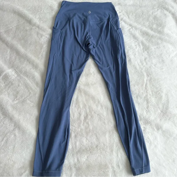 Lululemon Align High Rise Pant with Pockets 25" Water Drop Size 6 - Image 4
