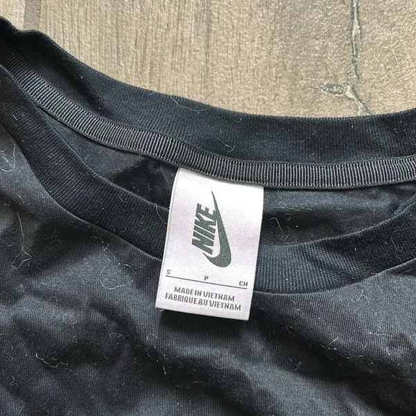 Nike black long sleeve shirt - Image 2