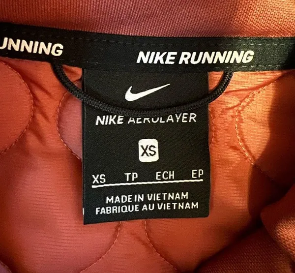 Nike running vest size xs - Image 2