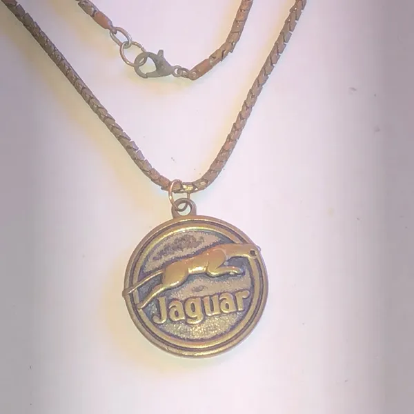 Vintage Jaguar Aged Bronze Tone Pendant Necklace - Image 2