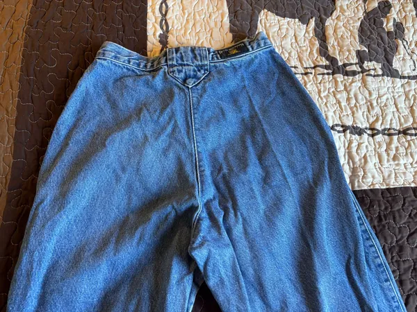 Rocky Mountain Vintage Jeans - Image 5