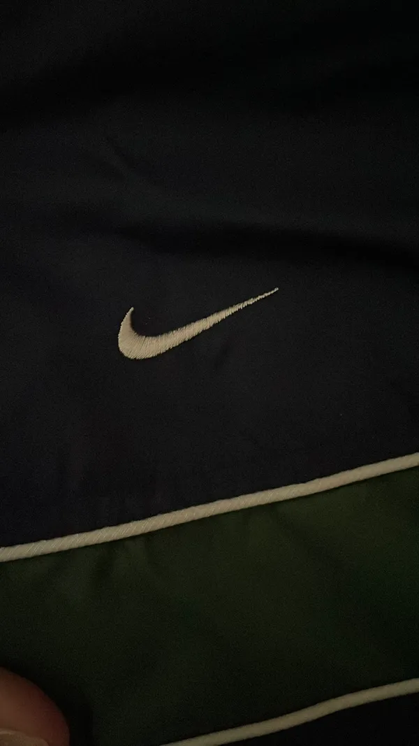 Nike Windbreaker Jacket Vintage - Image 4