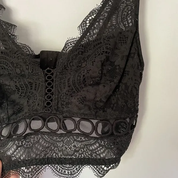 Victoria's‎ Secret black bra lace detail lingerie size M mesh back unlined cups - Image 2