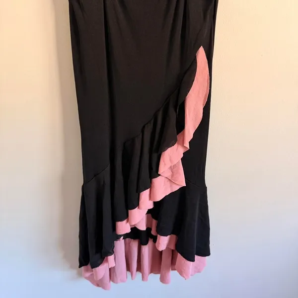 Y2k Black And Pink City Triangles Strapless Ruffle Midi Dress - Image 4