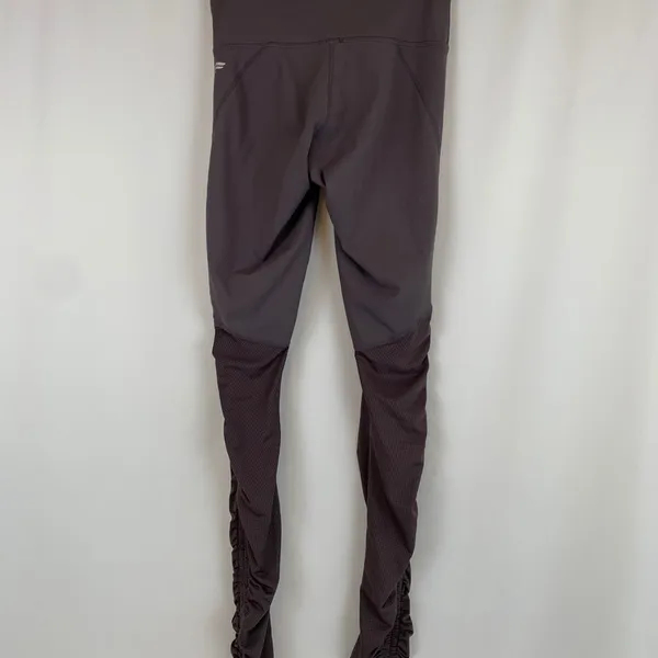 Fabletics‎ ruched leg athletic leggings - Image 3