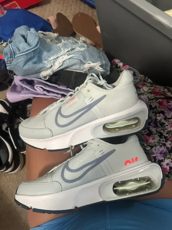 Nike NWOT  Air Max INTRLK - Image 6