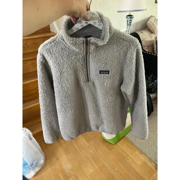 Patagonia women's los‎ gatos 1/4 zip pullover size medium - Image 2