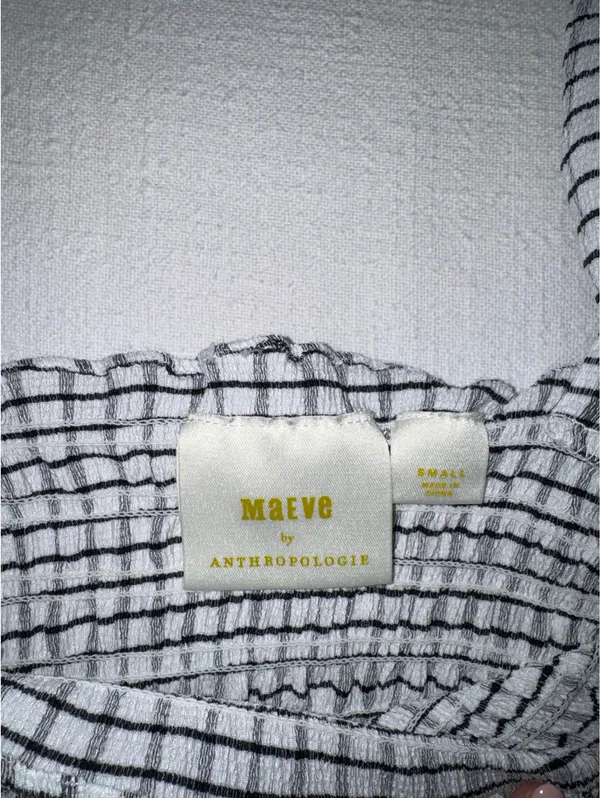 Anthropologie Maeve Crinkle Gingham Smocked Top - Image 6