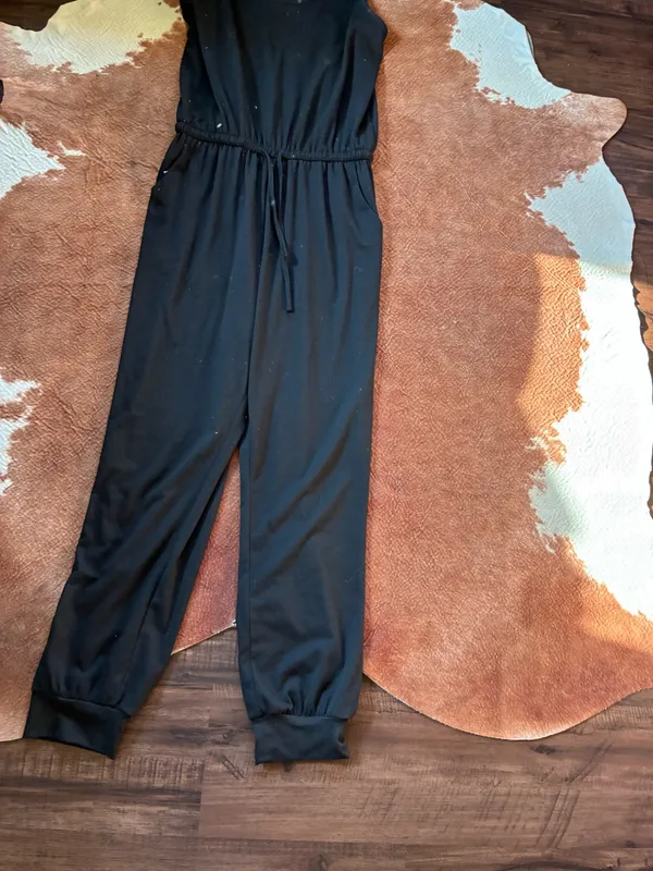 Reoria Amazon black jumpsuit  size medium  - Image 2