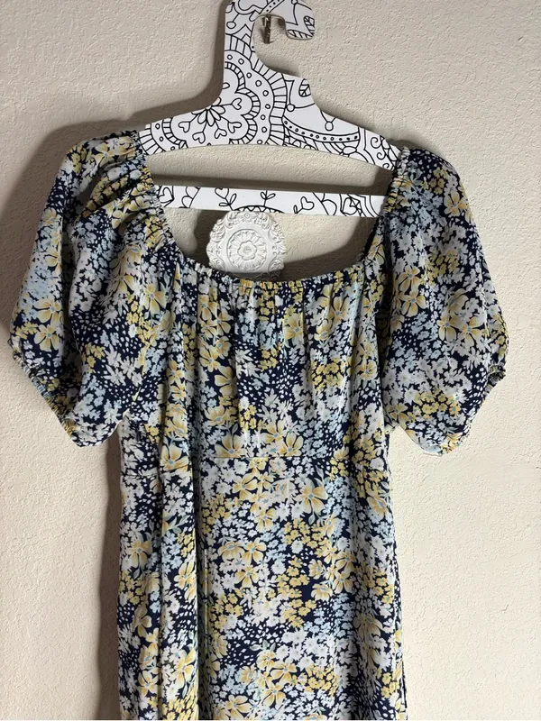 &merci Floral Midi Dress in Navy, Yellow, White - Image 4