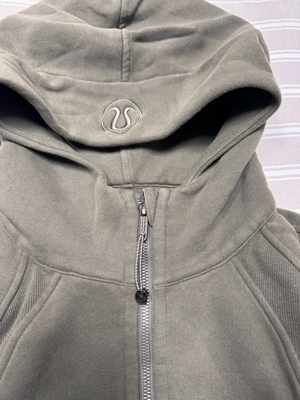 Lululemon Scuba Full-Zip - Image 2
