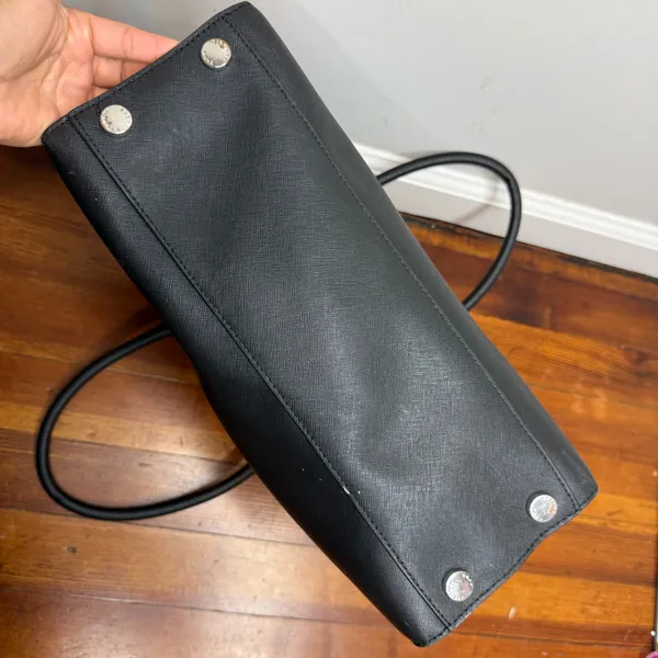 Michael Kors Black Saffiano Tote  - Image 4