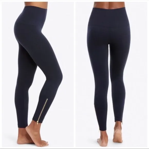 SPANX Look At Me Now Seamless Side Zip Legging in Navy Blue - Image 2