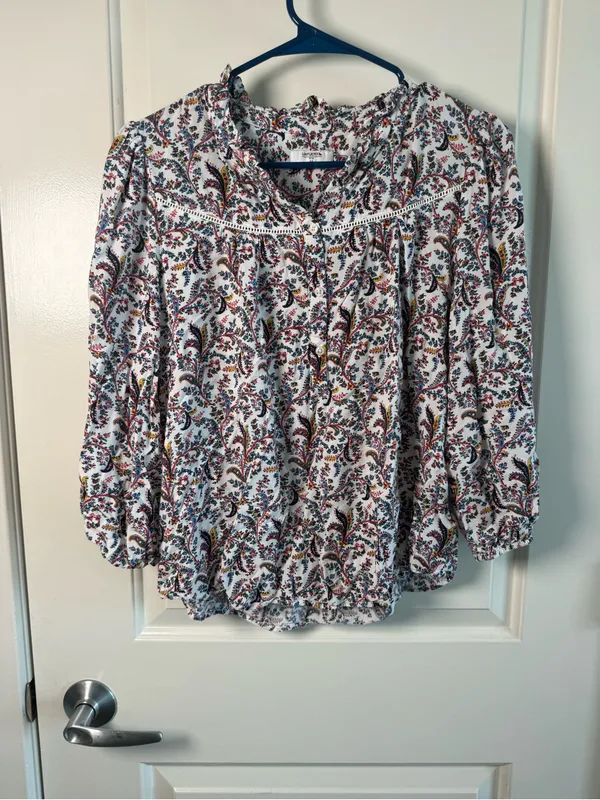 UNTUCKit White Floral Pintuck Peasant Blouse Size M - Image 2