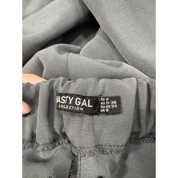 Nasty Gal Collection Gray Work Trousers Women’s Size 4 Tailored Office Pants 💰 - Image 2