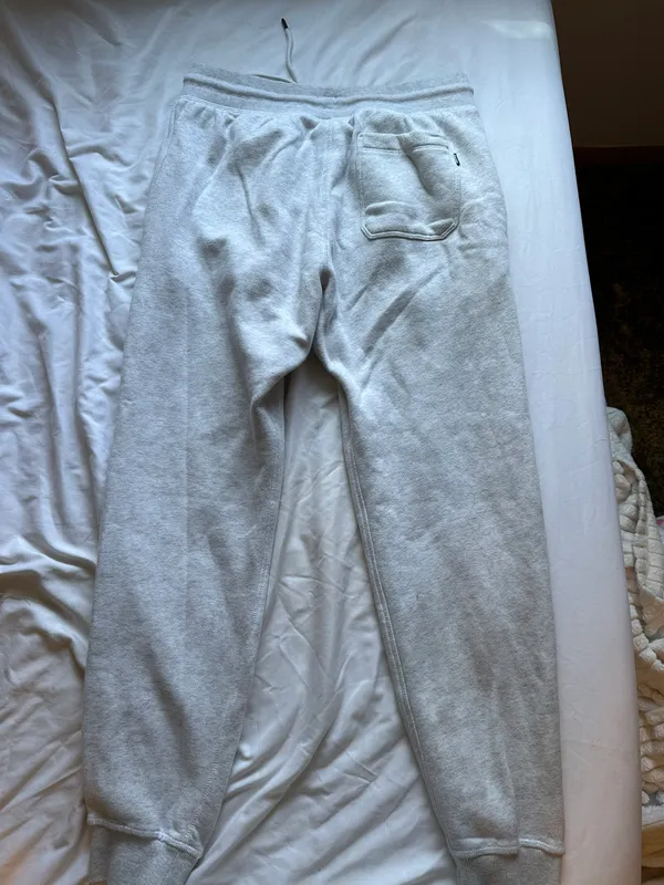 Hurley sweatpants - Image 2