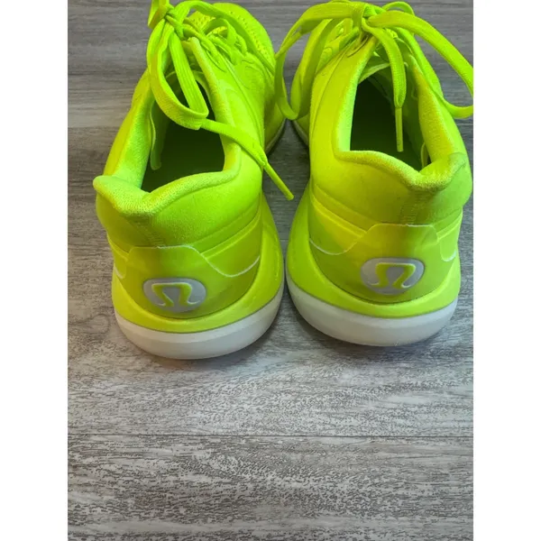 Lululemon Chargefeel Workout Low Highlight Yellow Sneakers Womens Size 8.5 - Image 4