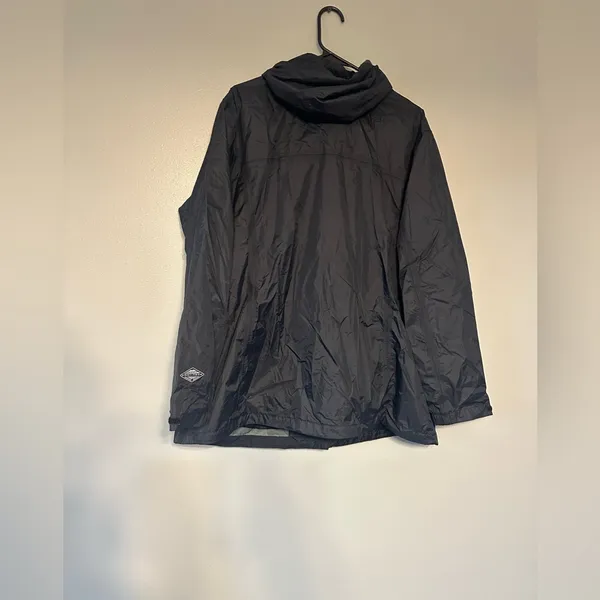 Columbia Black Light Weight Jacket - Image 5