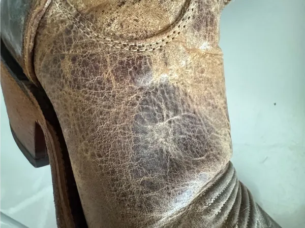 Justin Bent Rail Distressed Brown Leather Western Boots - Image 3