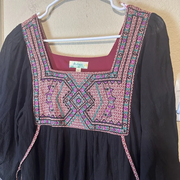 Altar'd State Boho Embroidered Tunic Top Black Gauze Bell Sleeve Small MID103883 - Image 2