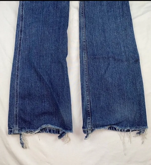 American Eagle Jeans - Image 10