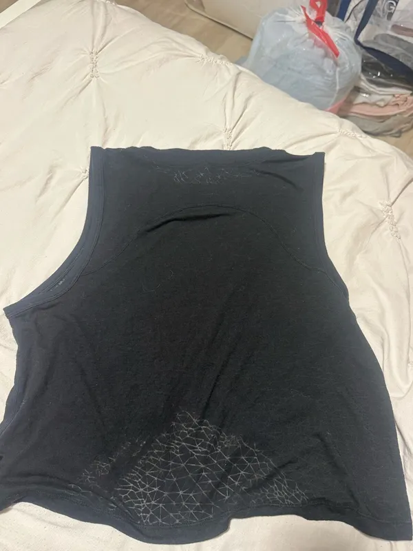 Lululemon tank - Image 2