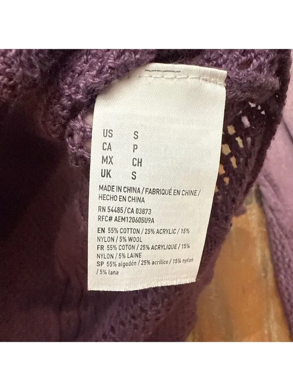American Eagle Outfitters Purple Ombre Crew Neck Sweater Small - Image 7