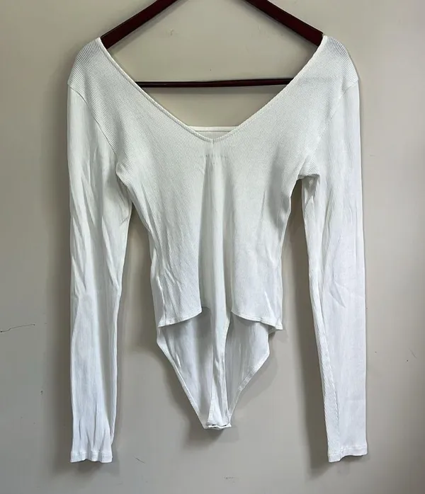 American Eagle Women’s Long Sleeve Bodysuit Size Medium - Image 3
