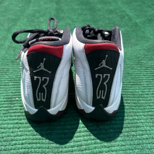 Air Jordan 14 Retro GS 'Black Toe' 2024 Size 6y Women’s Size 7.5 - Image 4