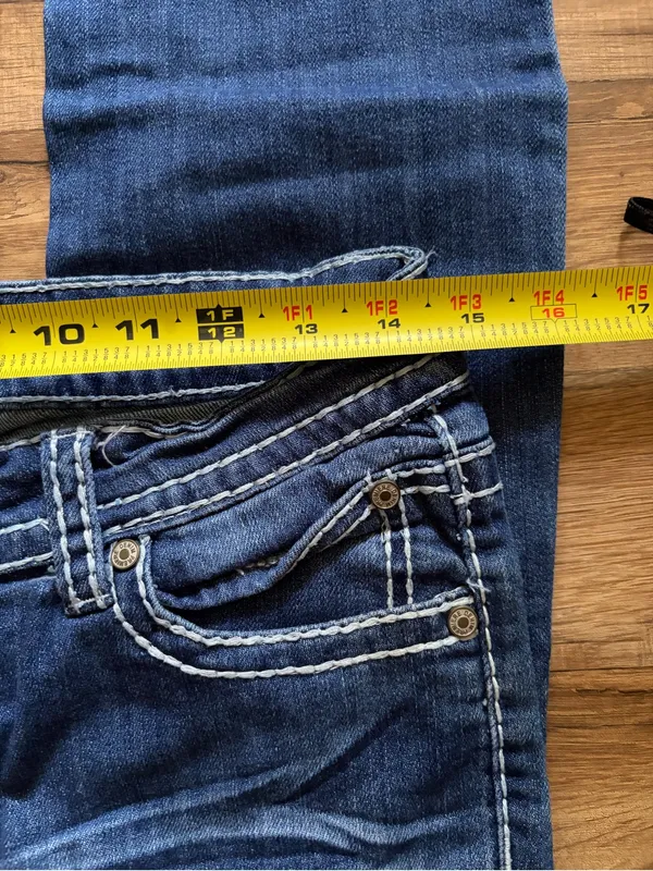 Premier emblished low rise distressed dark wash bootcut denim jeans 3/4 grunge - Image 4