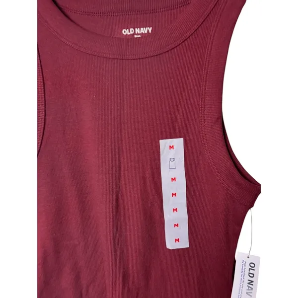 Old Navy Snug Fit Sleeveless Crop Top Maroon Color NWT Sz M - Image 5