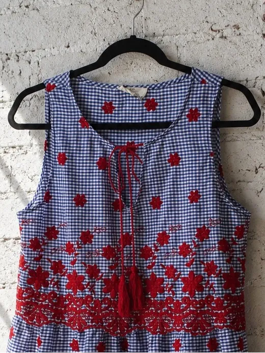 Entro Cotton Gingham Fit & Flare Dress Red Floral Lace Embroidered Sz. L - Image 5