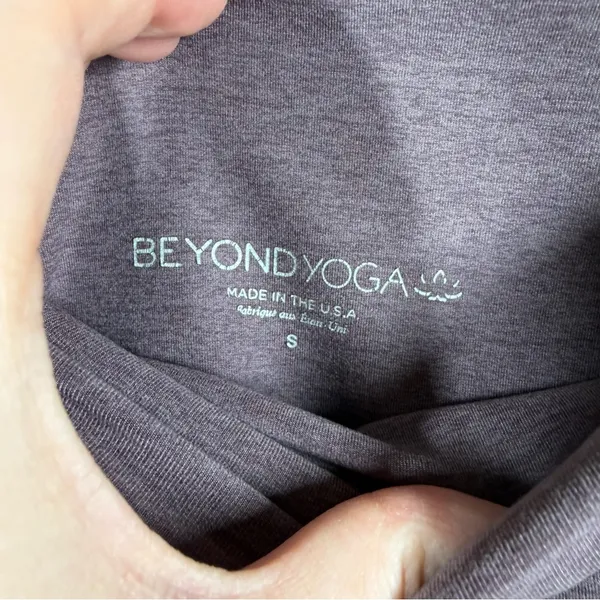 Beyond Yoga Purple Mauve Space Dye Caught In The Midi Leggings‎ - Image 3