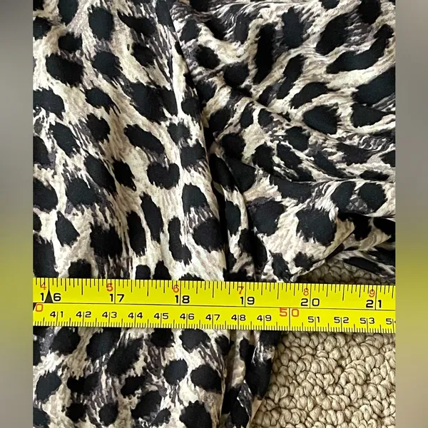 Cato Women’s Top with Peplum in Animal Print - Image 7