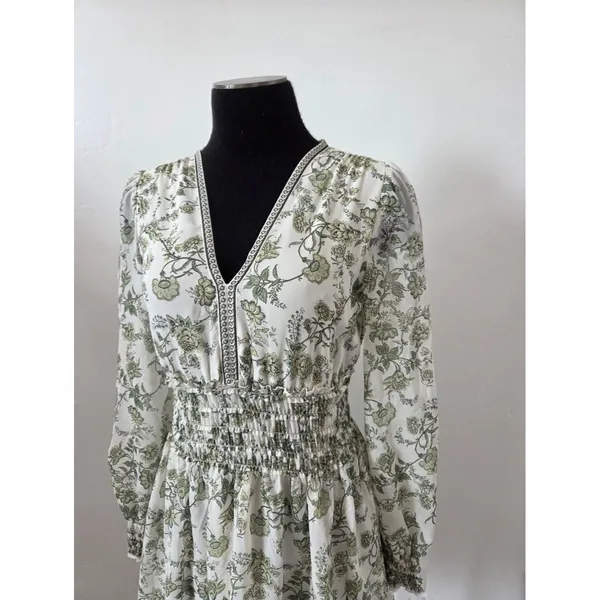 Max Studio Green Floral Dress Milkmaid Smock Flirty Vacation Travel Cottagecore - Image 3