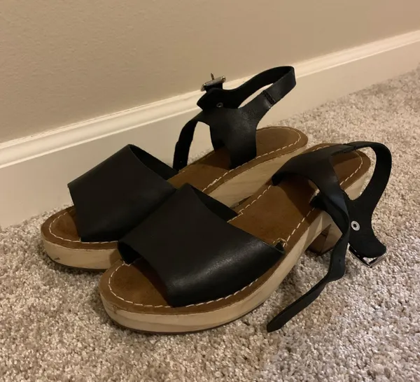 Urban Outfitters Heeled Sandals - Image 2