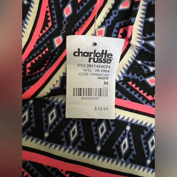 NWT Charlotte Russe Aztec Print Bodycon Mini Pencil Skirt - Image 4
