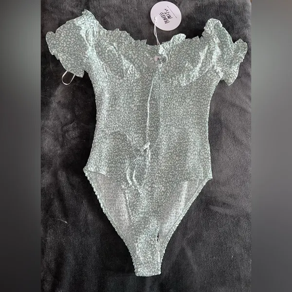Princess Polly Asha Bodysuit in Green Size 8 New with tag - Image 6