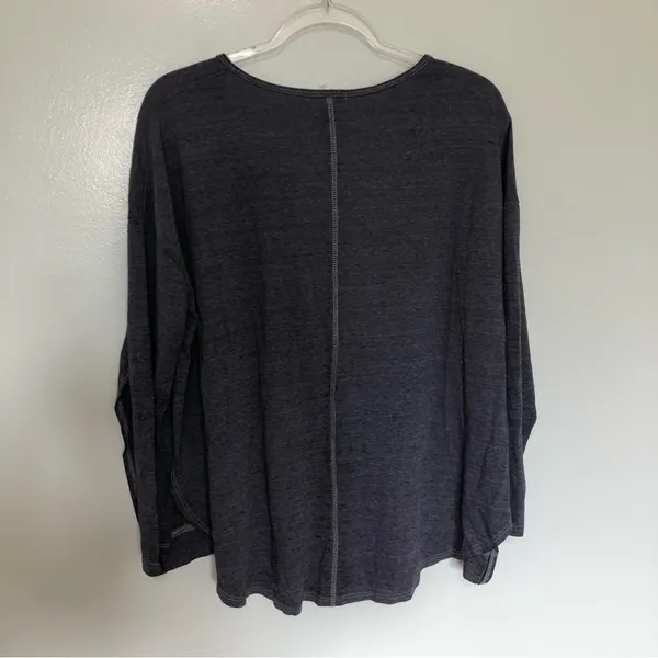 Free People Movement Long Sleeved Blue Gray Tee Shirt Side Split New Small - Image 6