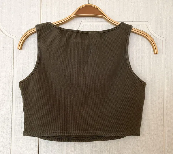 Princess Polly Darlington Crop Top in Khaki - Image 6