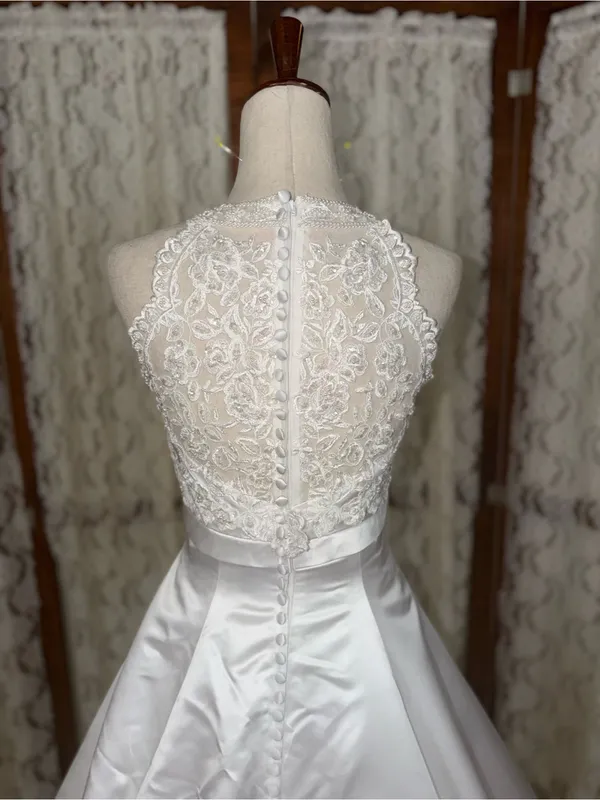 Beautiful Vintage 90s Gloria Vanderbilt Empire Waist Wedding Gown - Image 5